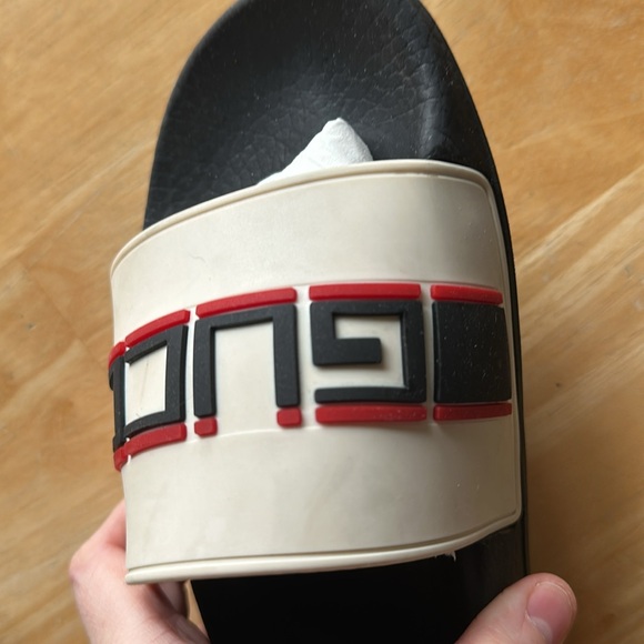 Authentic Gucci Slides size Women’s 7 - Picture 2 of 8
